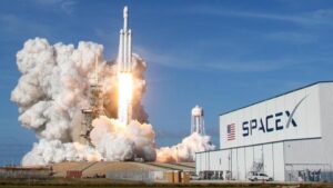 Scopri di più sull'articolo La Nasa sceglie SpaceX per portare la prima donna sulla Luna